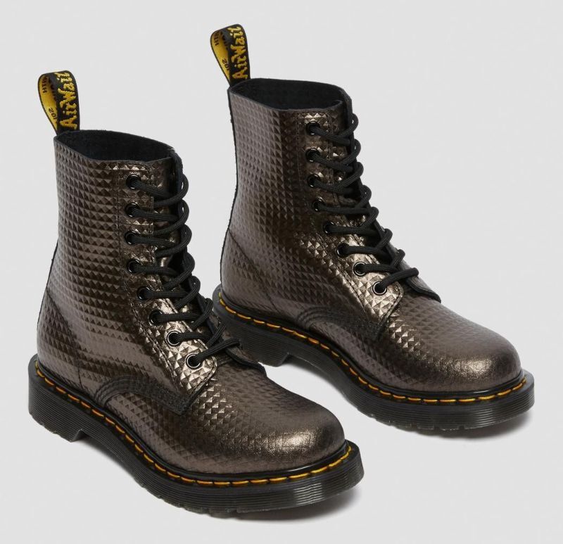 Dr Martens Doc 8 Hole 1460 Gunmetal Emboss 26656029 image 3
