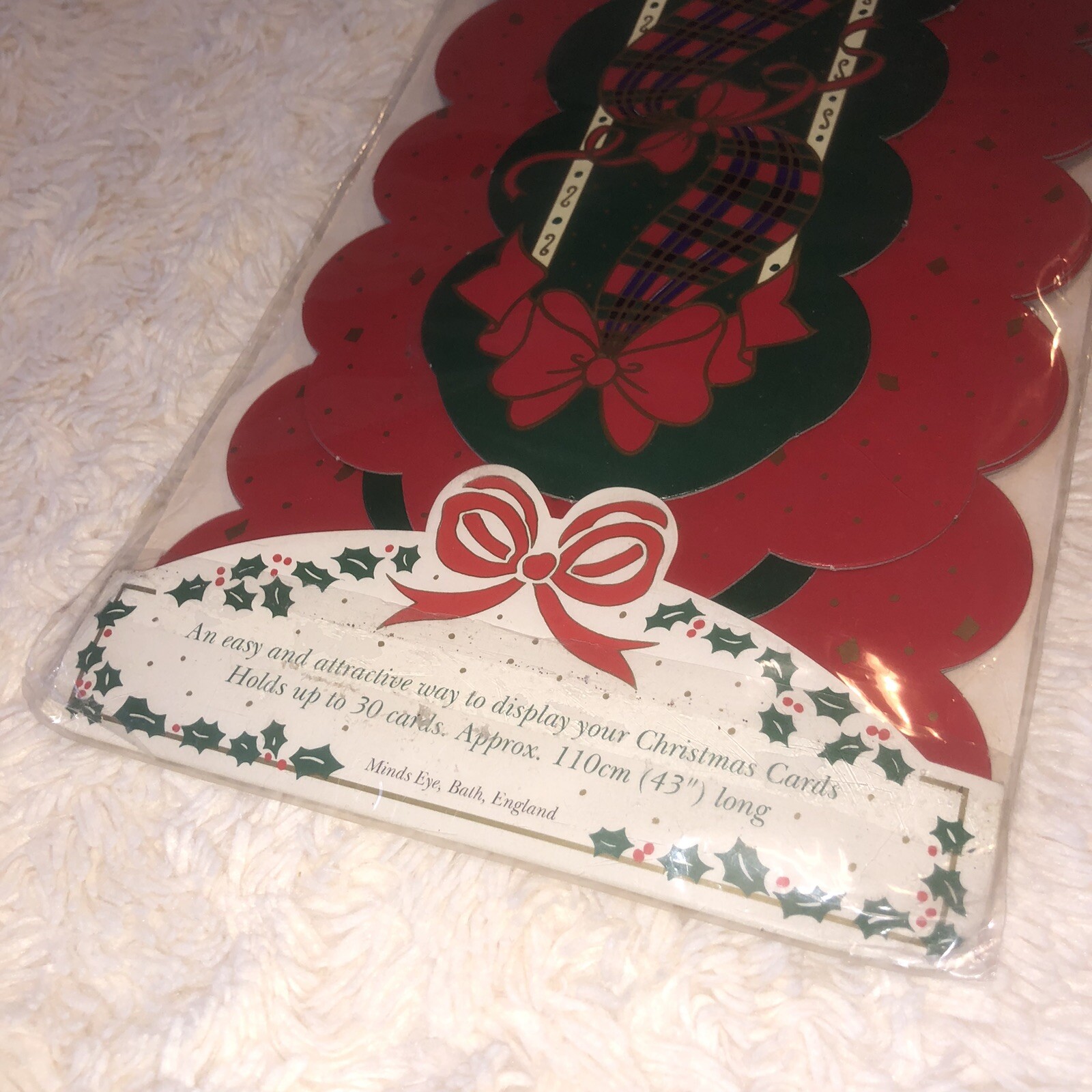 1983 Cardboard Christmas Card Holder Holds 30 Cards Vintage