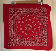 Hav-A-Hank Red Paisley Pattern Bandana RN 15187 100 Cotton Made In USA