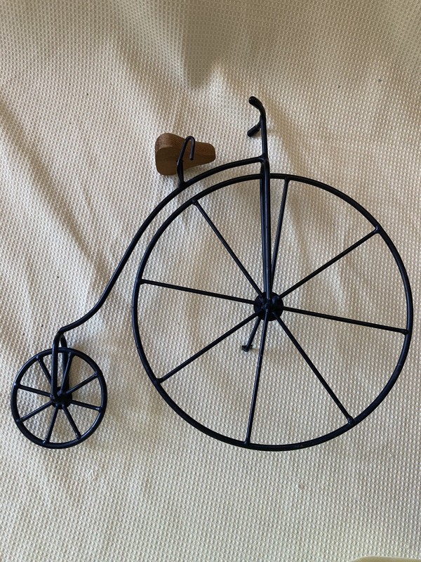 Antique Style Metal Bicycle Wall Art Decor Wood Seat 14” X 12”