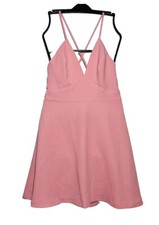 New BCBGeneration Size 4 V-Neck Spaghetti Strap Mini Cocktail Pink Dress Babydol