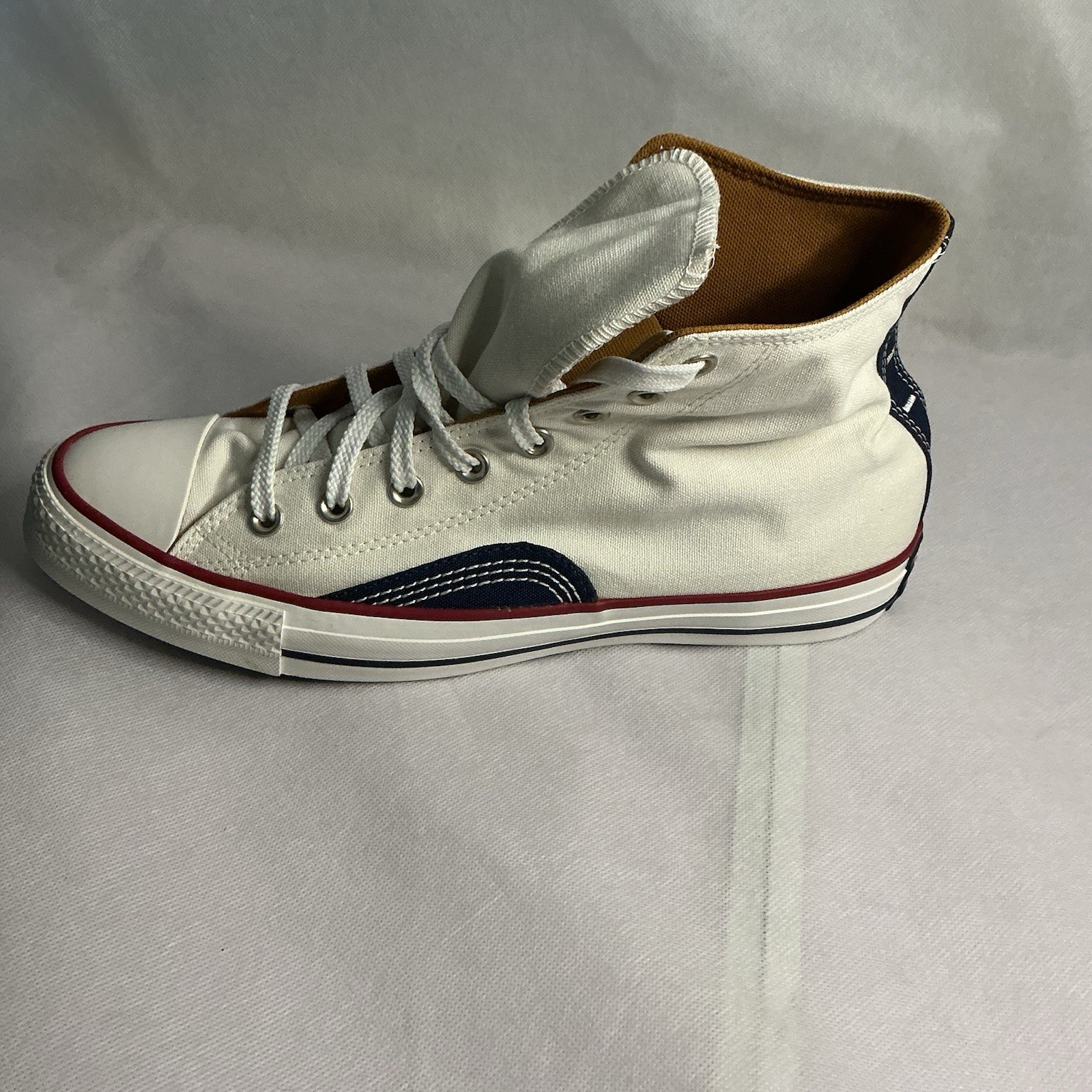 Converse Trainers High Top Size 11 Chuck Taylor White Navy Pumps Sneaker New Box image 4