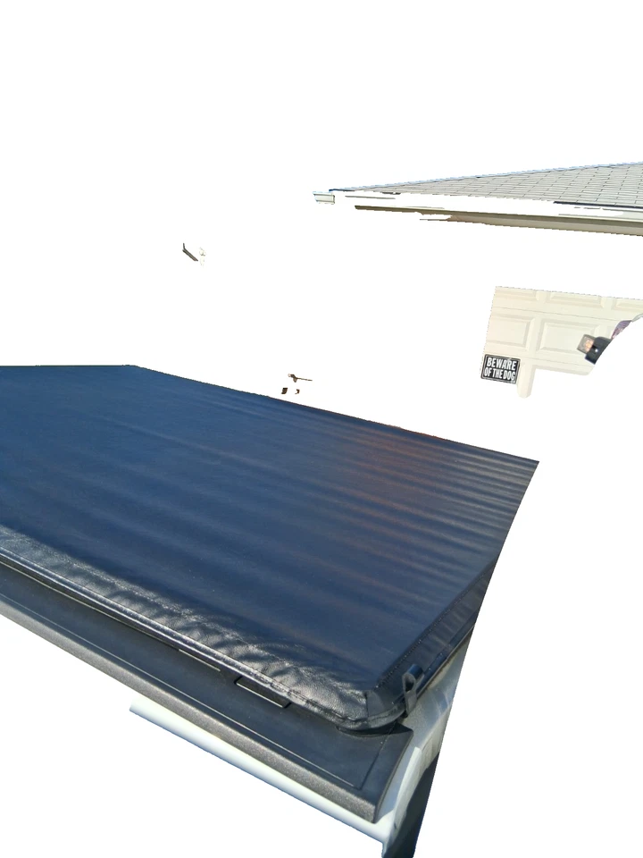 Cubierta Tonneau TruxPort Roll-up 6' 2" para Chevrolet Colorado 2020 Foto 4 de 4