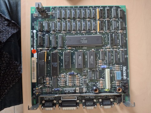 MACINTOSH 128 - 1984 - Picture 4 of 4