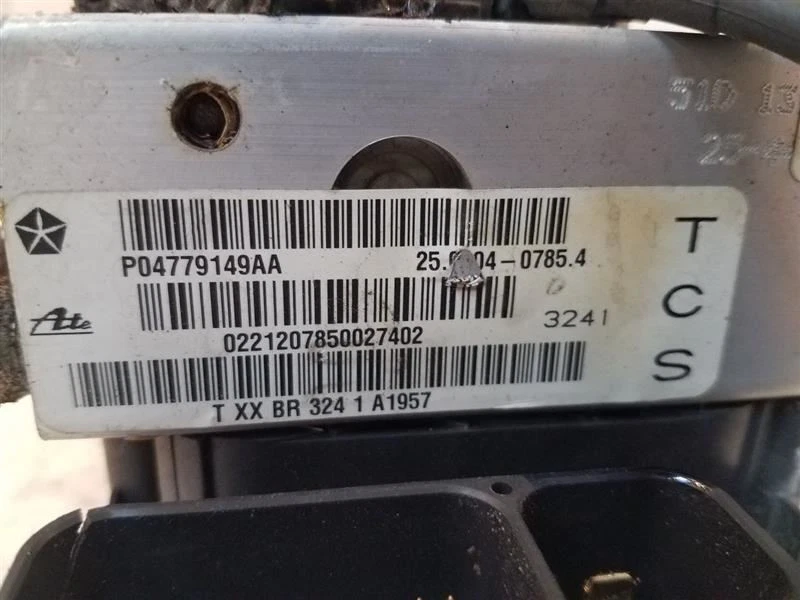 02 03 04 CHRYSLER 300M ANTI-LOCK BRAKE PART ASSEMBLY TRACTION CONTROL 28956 - Image 2 of 4