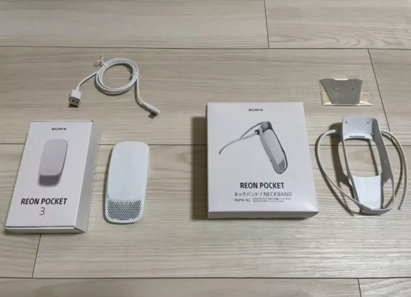 SONY REON POCKET 3 Wearable Thermo-Device RNP-3/W + Exclusive Neckband RNPB-N2