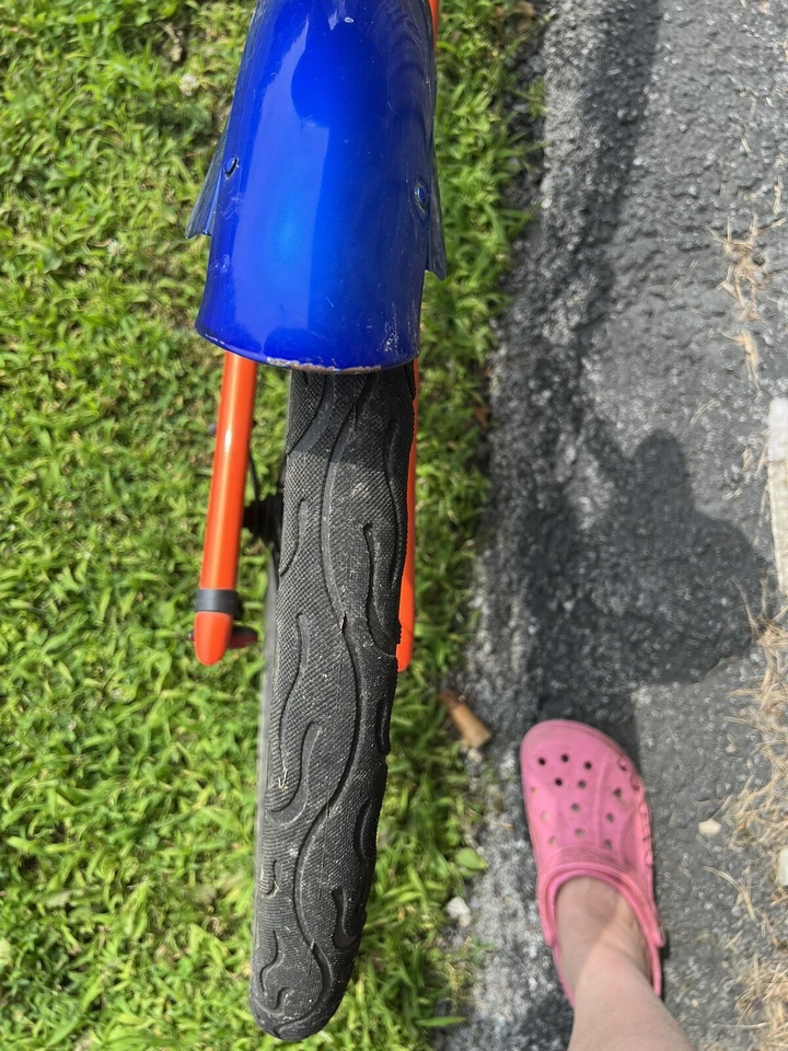 Bicicleta Estirada Orange Crush Fantastic 4 Beach Cruiser Foto 3 de 4