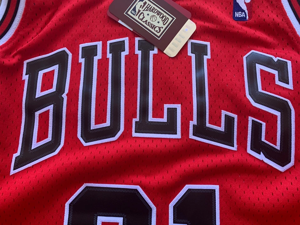Camiseta deportiva 100 % auténtica Dennis Rodman Chicago Bulls Road roja Swingman retro Foto 4 de 4