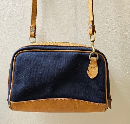 vintage 80's Dooney & Bourke Navy Blue & Tan Crossbody Purse Zip Top, USA - Picture 2 of 8