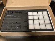 Native Instruments MASCHINE MIKRO MK3 Drum Co...