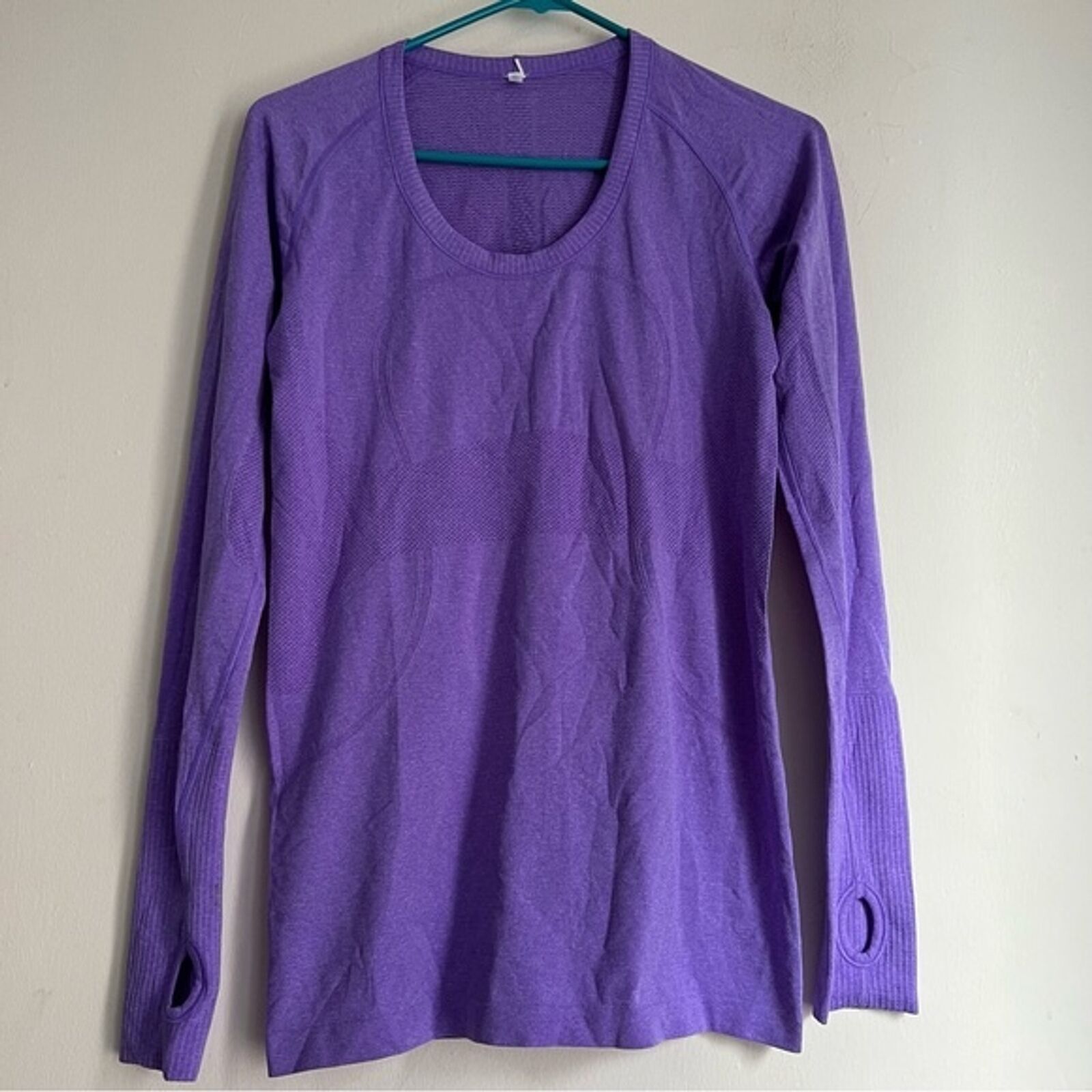 Lululemon Swiftly Tech Long Sleeve Crew Heathered Power Purple size 8