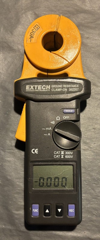 Extech Instruments Clamp-On Ground Resistance Tester Meter 382357