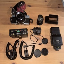 Vintage Minolta SRT 202 Film Camera Bundle w/Lenses 52mm  55 Mm  Accessories