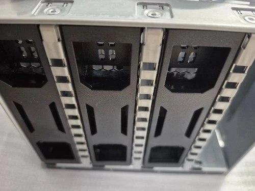 HPE 874566-B21 ML110 ML350 Gen10 4LFF HDD Cage Kit HP 874031-001 869491-B21