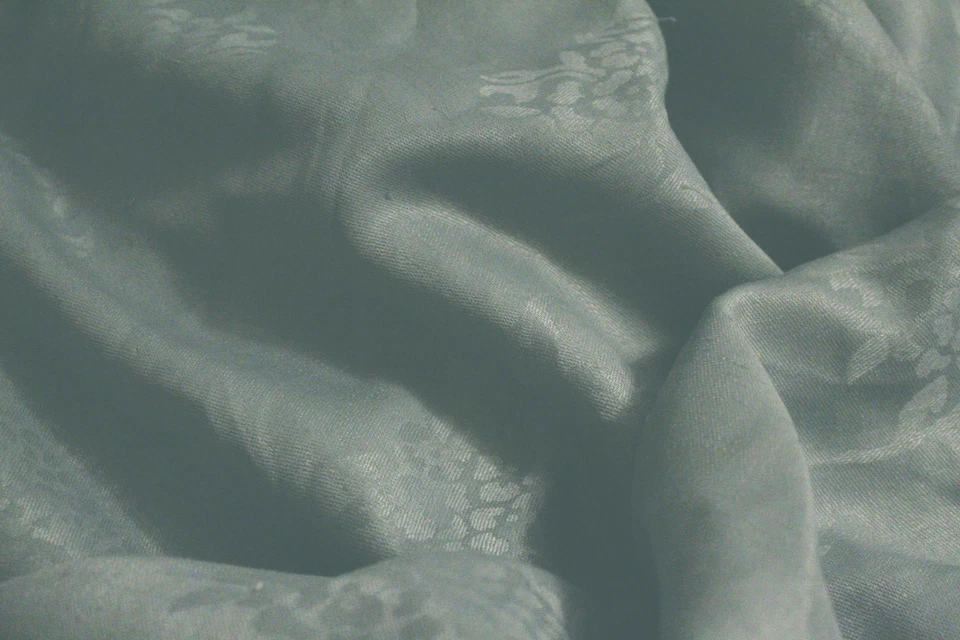 Tela de lino 100 % lino - patrón floral jacquard - verde azulado - peso medio Foto 2 de 4