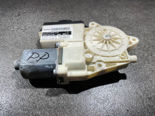BMW X3 E83 LCi 6925964 Fensterhebermotor Vorne rechts