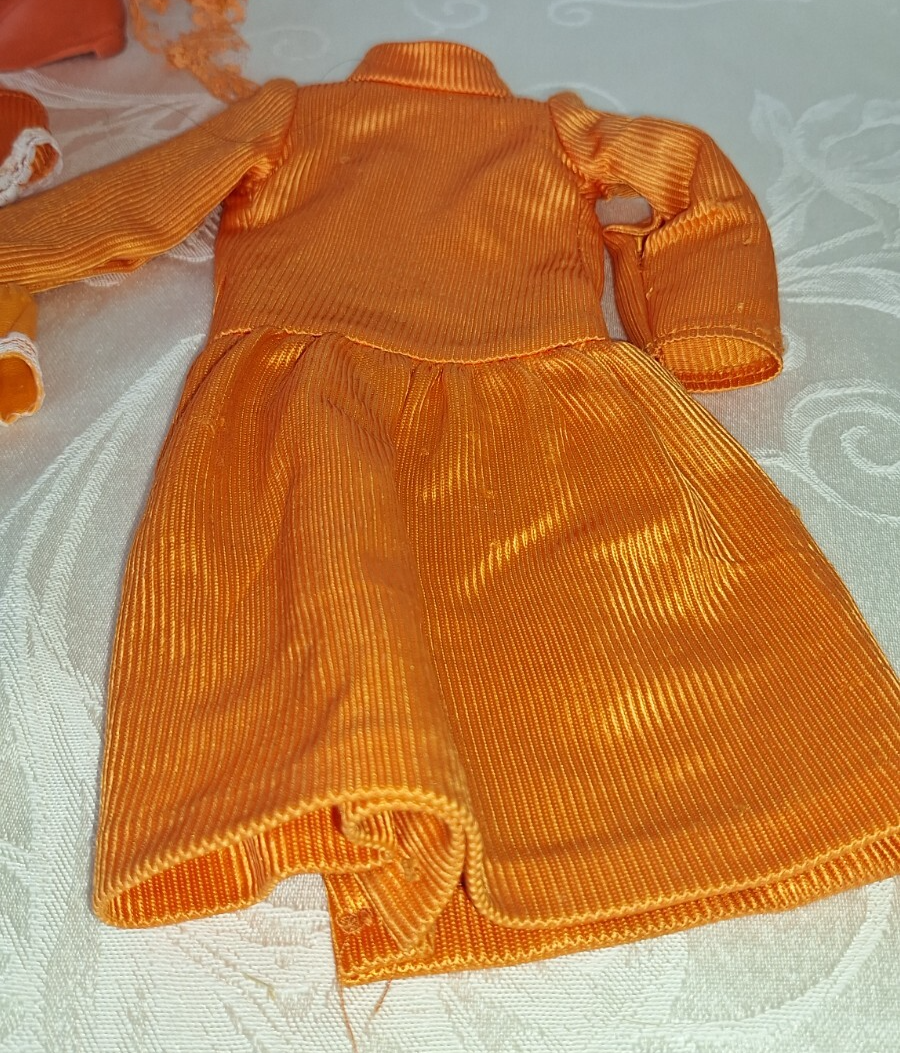 Picture 3 of 10