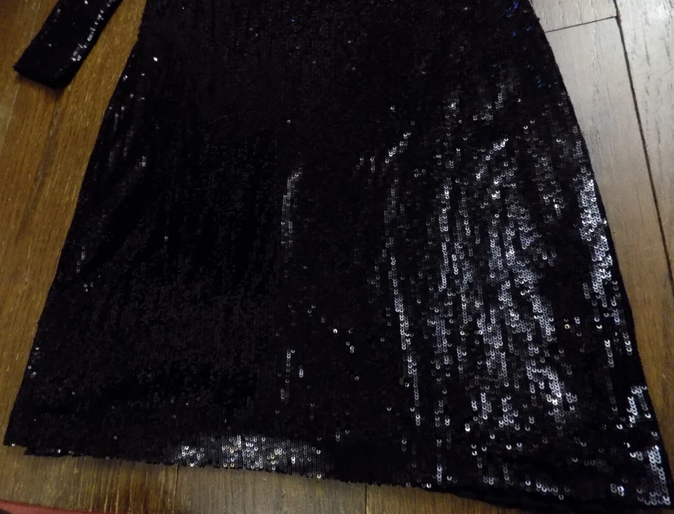 Vestido Tory Burch Elástico Lentejuelas Manga Larga Cremallera Trasera Cambio SEXY Negro Talla S Usado en Excelente Condición Foto 3 de 4