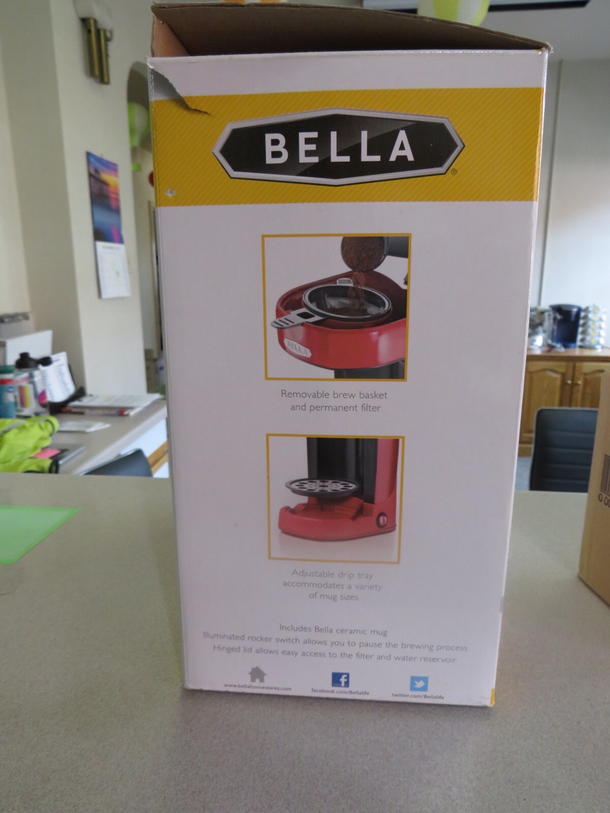 BELLA One Scoop One Cup Coffee Maker, Red and Stainless Steel with mug
