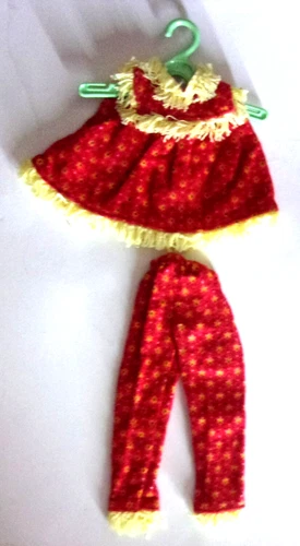 Vintage Barbie 1963 Skipper Wooly Pajama Set w/Hanger