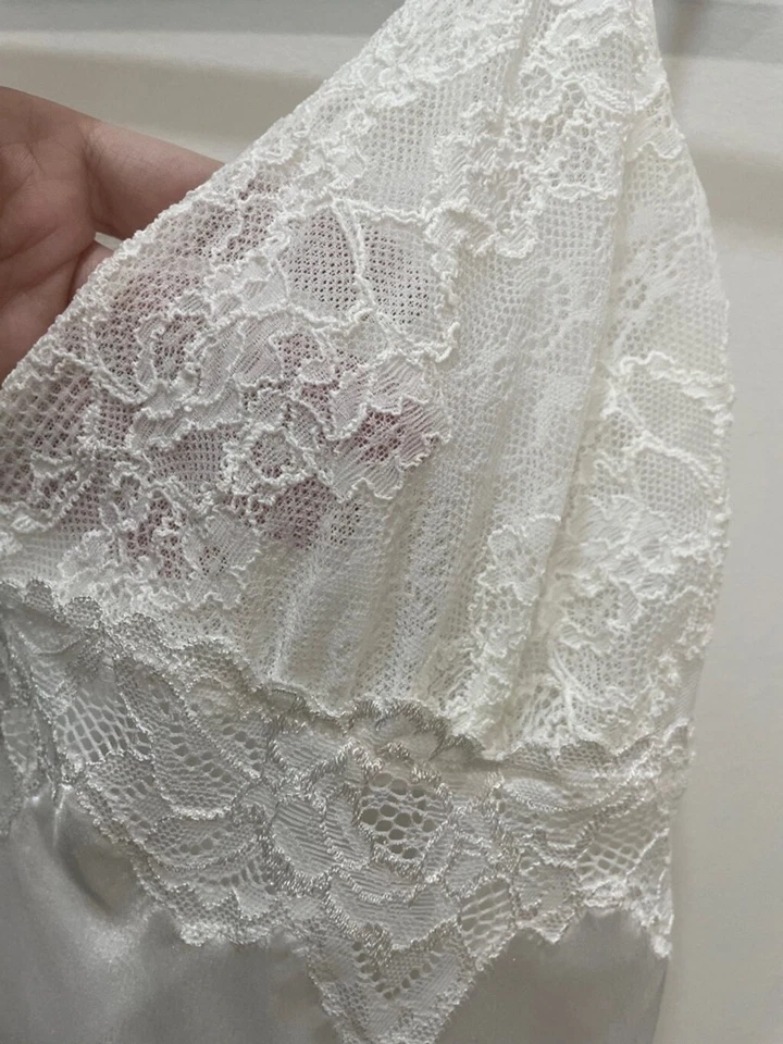Vintage In Bloom by Jonquil White Lace Satin Slip XL Bridal Nightgown Trad Wife - Image 3 of 4