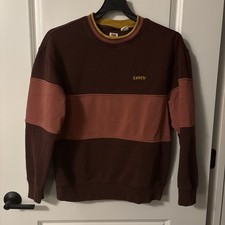 LEVIS men  s size medium relaxed fit pullover sweatshirt