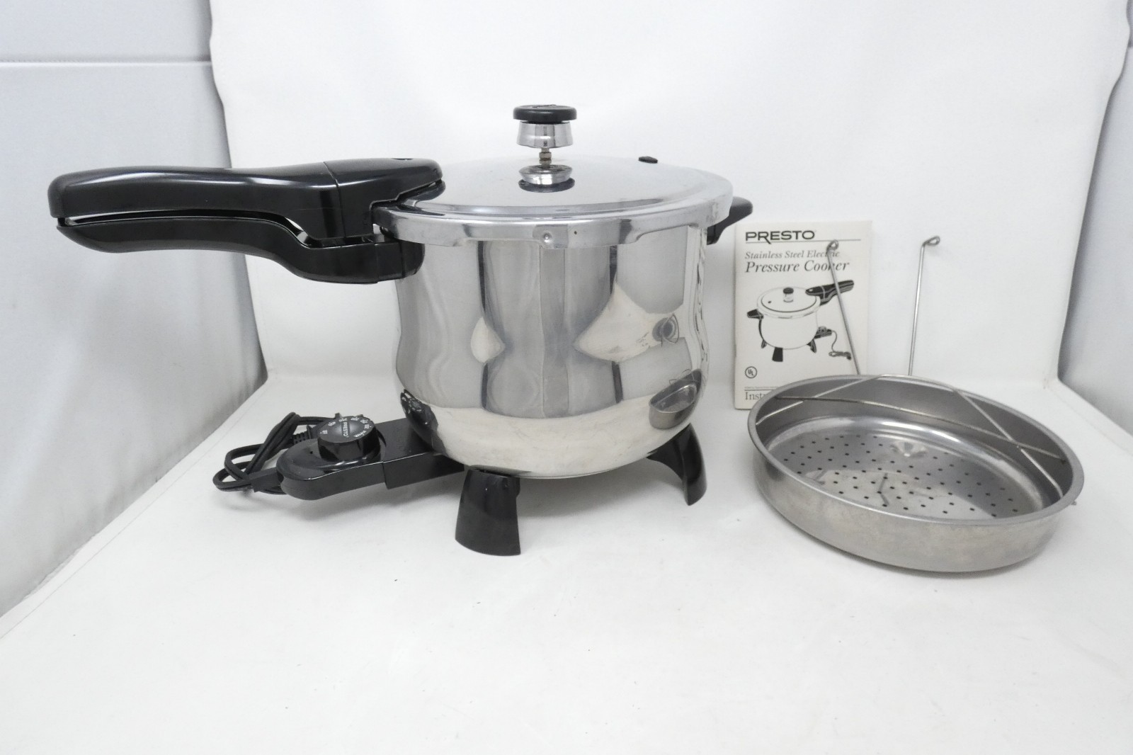 6 Qt With Steamer Basket Trivet User Guide