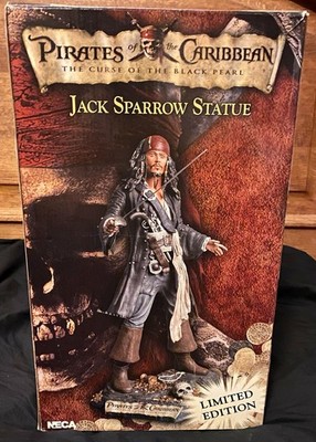 NECA Disney Pirates of the Caribbean Jack Sparrow 18'' Statue - LE  21/1000