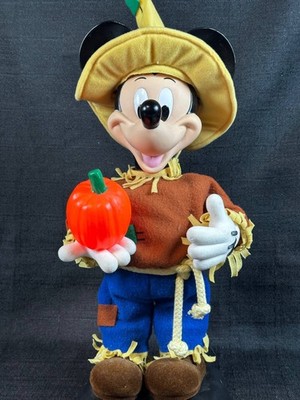 Vintage 1996 Telco Disney Animated Mickey Mouse Scarecrow w/Pumpkin 18 