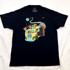 A.LAB Alien Bus Funny VW Van Funky Peace Trippy Road Trip Black T-Shirt Mens L