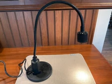 Sunnex Model 710 Gooseneck Snake Lamp Works 34” Tall with Base