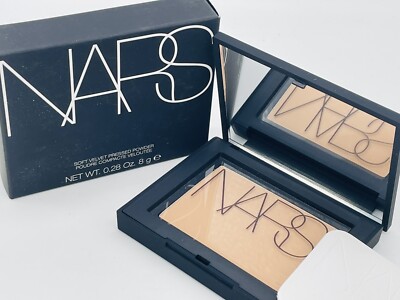   Soft Velvet Pressed Powder  Puder von NARS   NEU DESERT 8 g 
