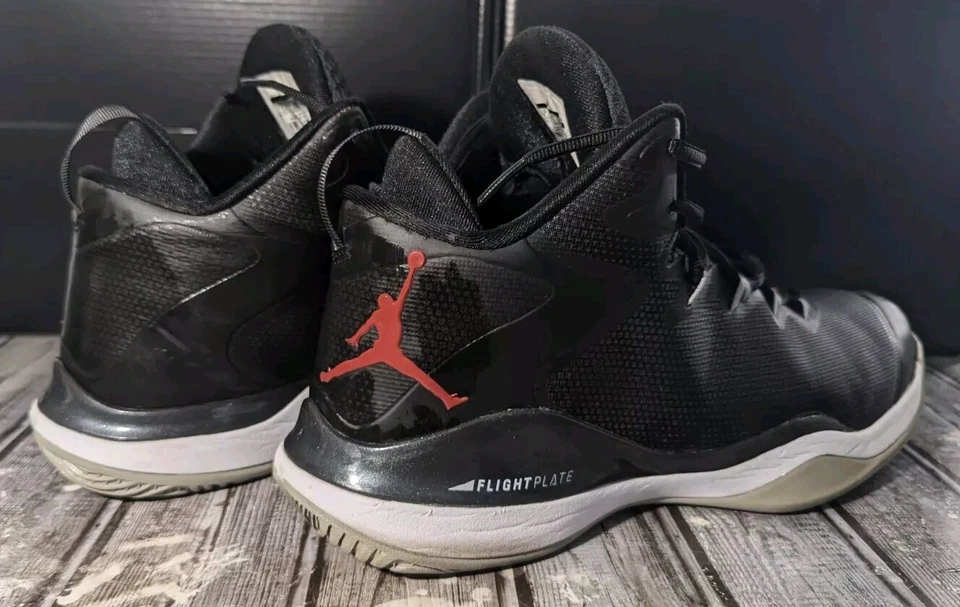 Tamanho 11.5 - Jordan Super.Fly 3 preto - Imagem 4 de 4