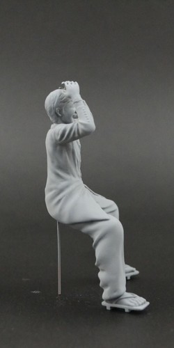 Mr. Wataru Kato San (sitting) Figure voor 1:18  Ignition Liberty Walk Nissan - Afbeelding 5 van 5