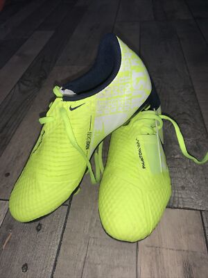 nike phantom venom