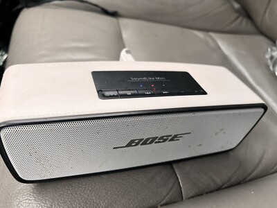 Bose Sound Like Mini Bluetooth Speaker S2025 No Power Adapter