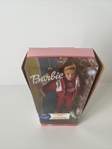 Canada Olympic Fan Sydney Australia 2000 Barbie Doll Issued 1999 NRFB - Picture 3 of 8