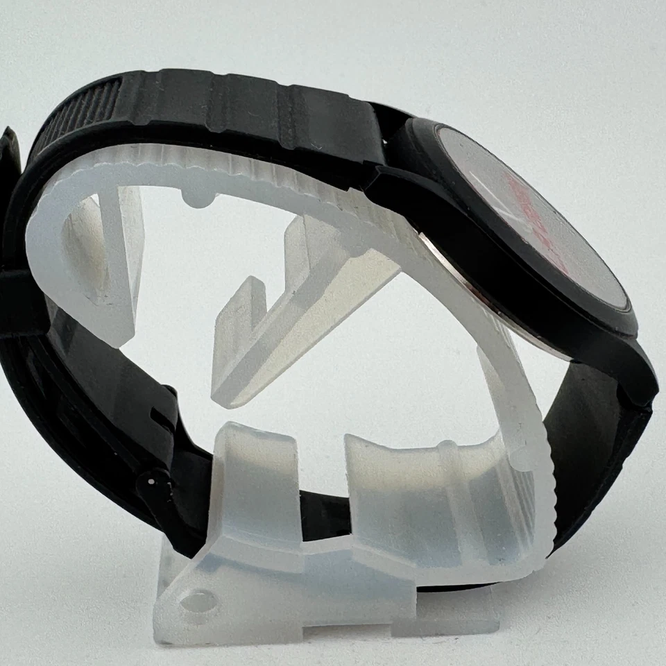 Винтажные кварцевые часы L.A. Gear унисекс черный резиновый ремешок аналоговый новый аккумулятор - Изображение 3 из 4