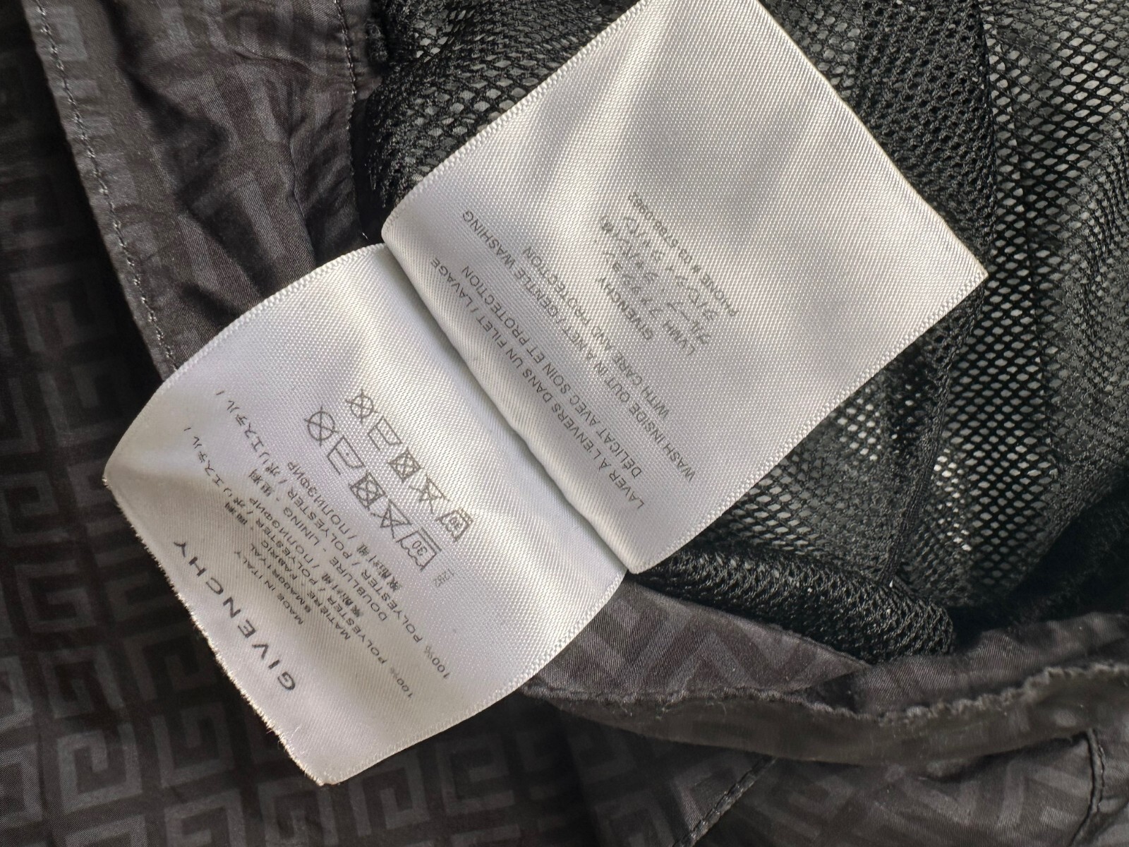 Givenchy authentic monogram pull on classic moder… - image 11