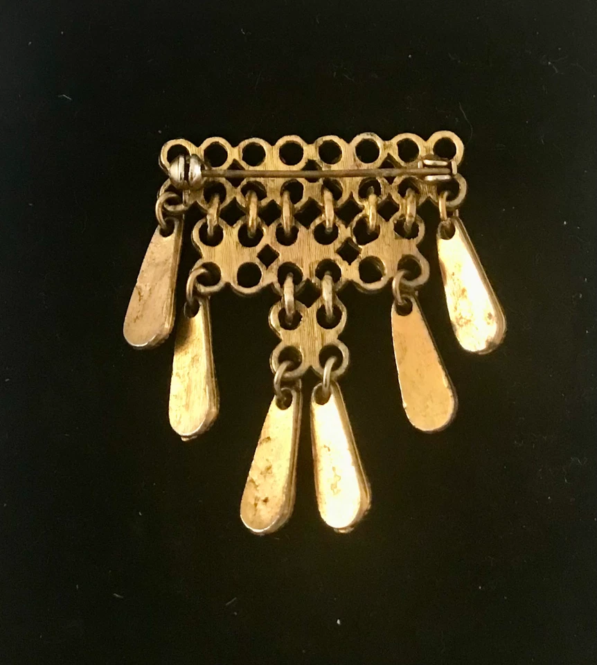 ¿INTERESANTE BROCHE VINTAGE EN LATÓN? CON CUENTAS NARANJAS Foto 2 de 2