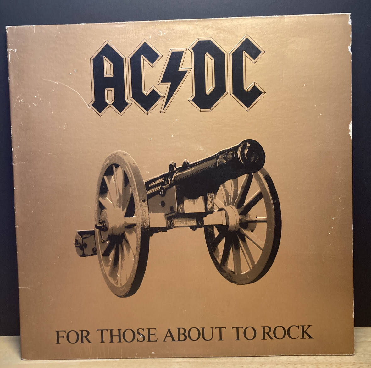 レコードLP AC/DC FOR THOSE ABOUT TO ROCK悪魔の- AC/DC For Those About To Rock Vinyl LP 1981 First Pressing | eBay