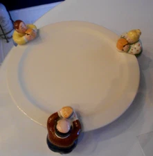 CHUBBIES CAKE/SERVING PLATE RAISED BASE FOOTED 13" X 13" X 4"