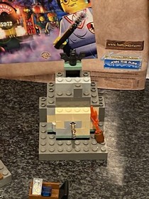 LEGO Harry Potter 4714: Gringotts Bank; Complete, Minifigures & Instructions VGC