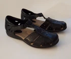 Women's Size 7M Earth Origins Black Leather Laurie Laser Cut Out Summer Sandals