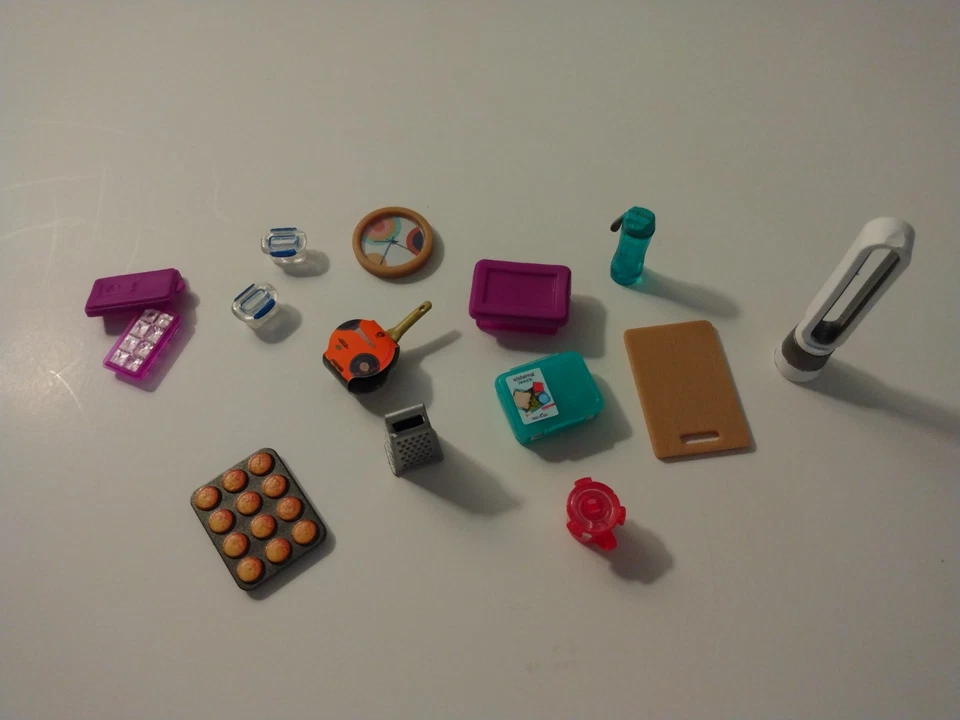 VINTAGE DOLLHOUSE MINIATURE Doll FURNITURE Kitchen Set, fridge, sink, cabinets - Photo 4/4