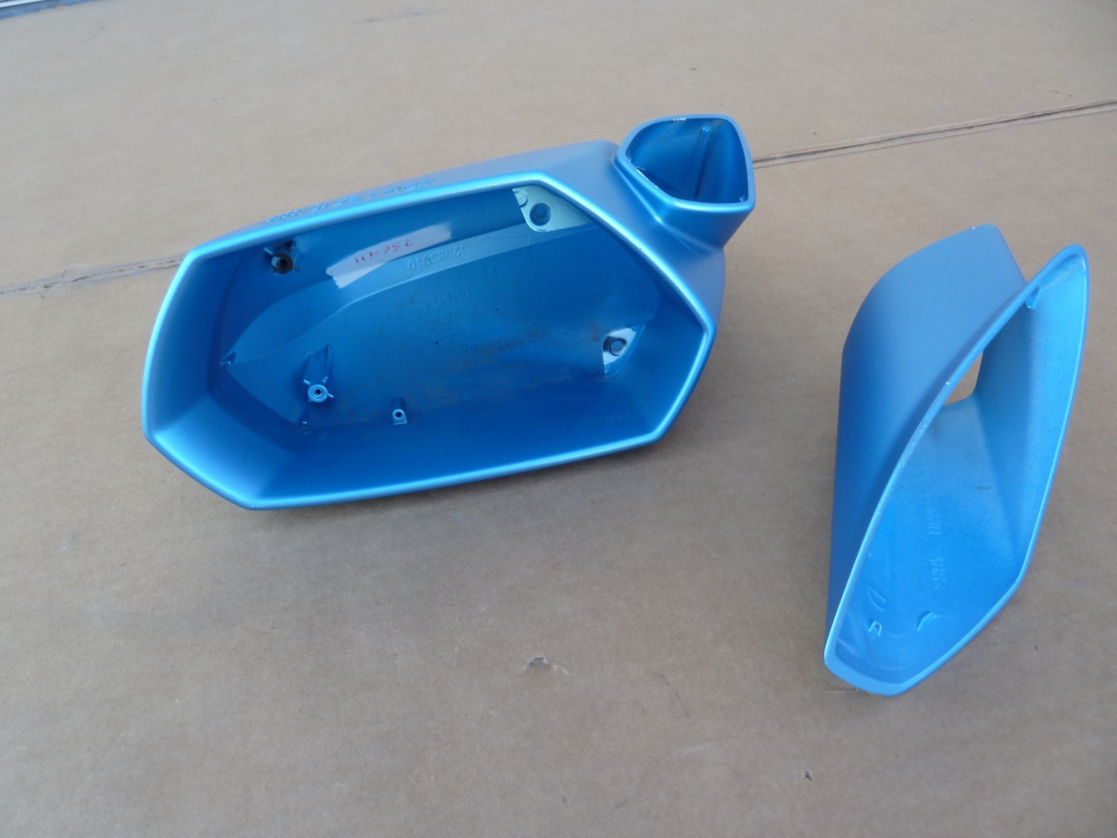 Lamborghini Huracan Right Door Side View Mirror Covers Passengers Light Blue OEM