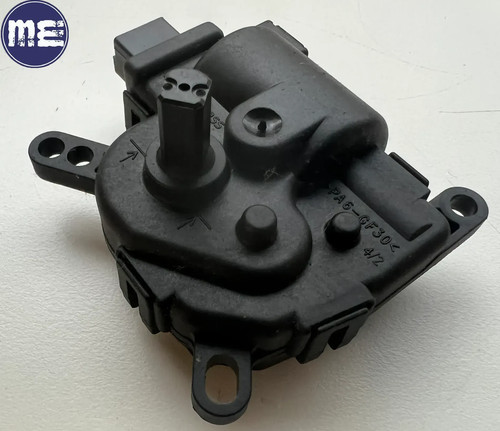Ford Fiesta V 5 Stellmotor Heizung Klappe 1S7H-19B634-CA