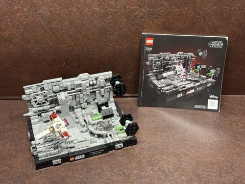 LEGO Star Wars: Death Star Trench Run Diorama (75329) vollständig