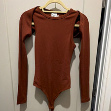 Princess Polly Brown Solid Long Sleeve One-Piece Bodysuit Women's Size 4