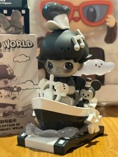 DIMOO WORLD DISNEY Series Figure Toys Secret-The Captain of Steamboat Willie